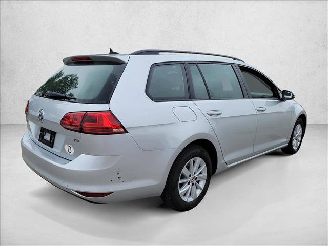 Used 2017 Volkswagen Golf SportWagen FWD image 5