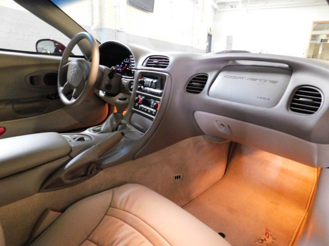 Used 2003 Chevrolet Corvette Base w/ Preferred Equipment Group1 image 11