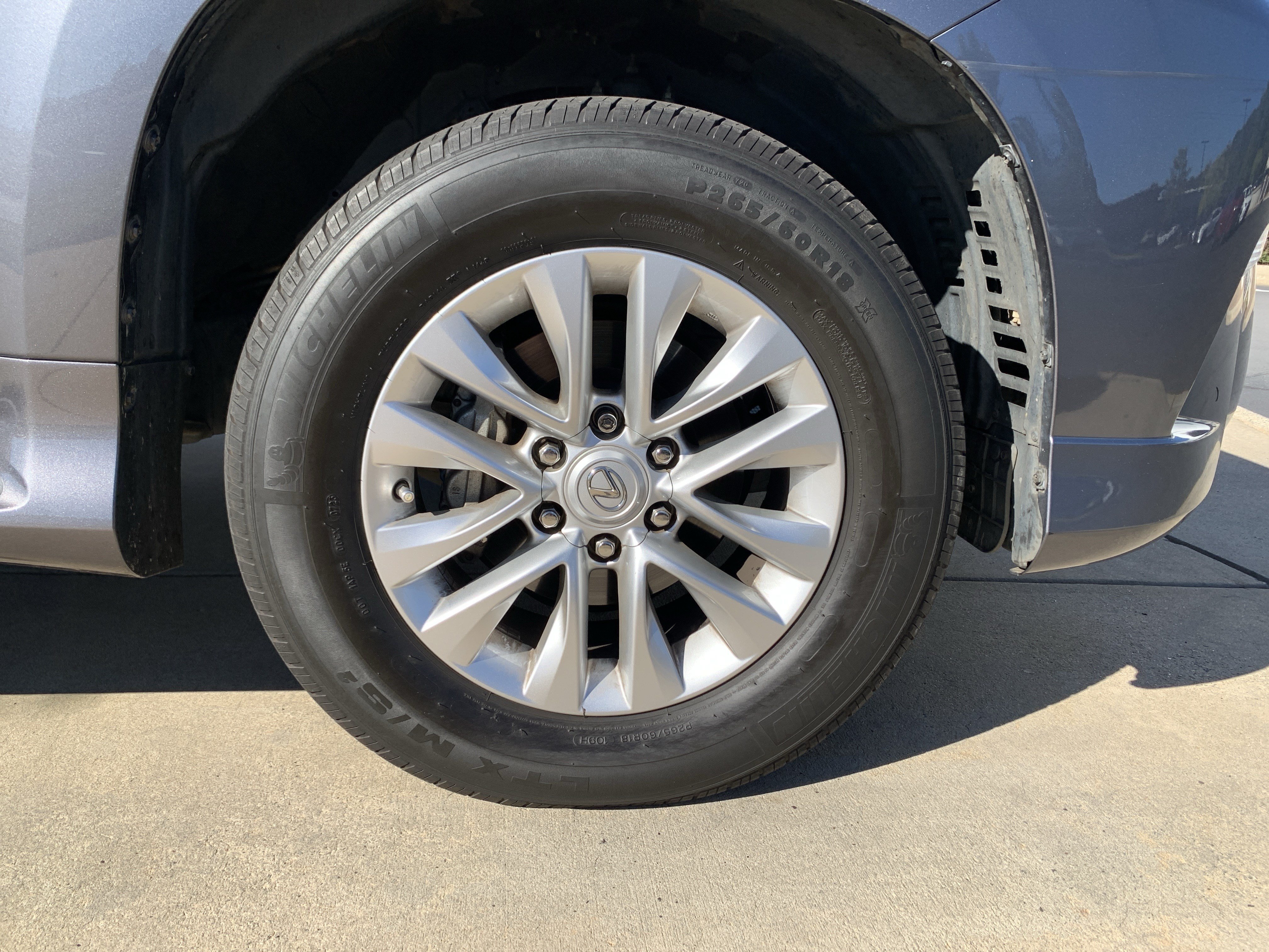 Used 2019 Lexus GX 460 Premium AWD/4WD image 13