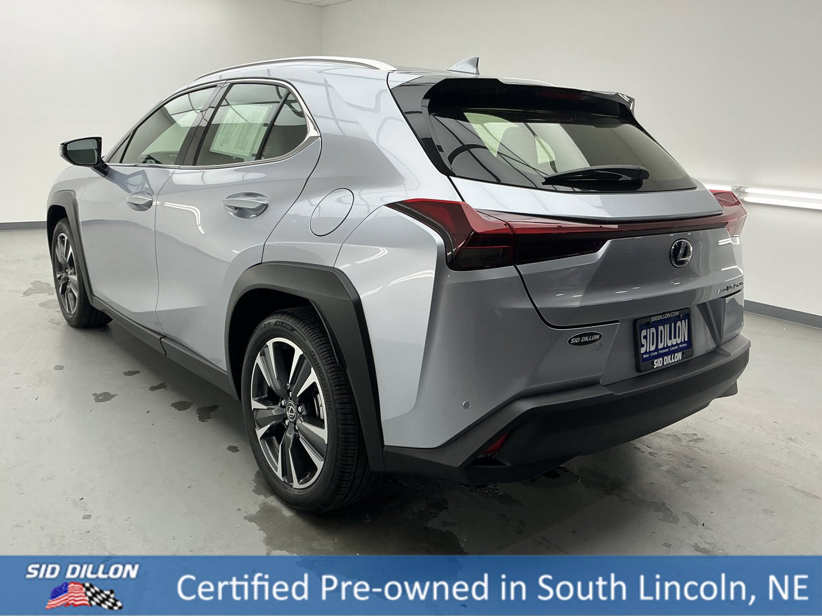 Used 2024 Lexus UX 250h UX 250h image 6