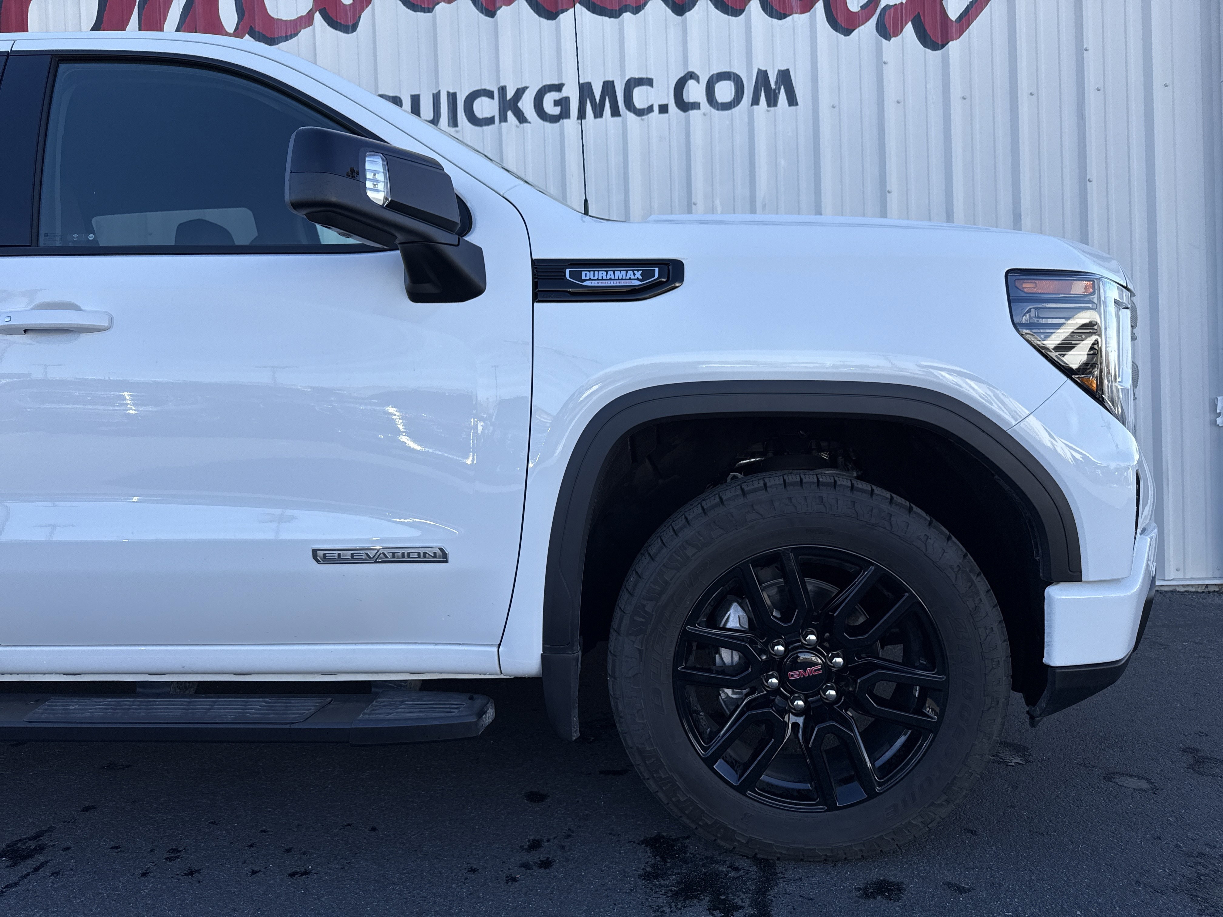 Used 2025 GMC Sierra 1500 Elevation w/ Elevation Premium Package image 27