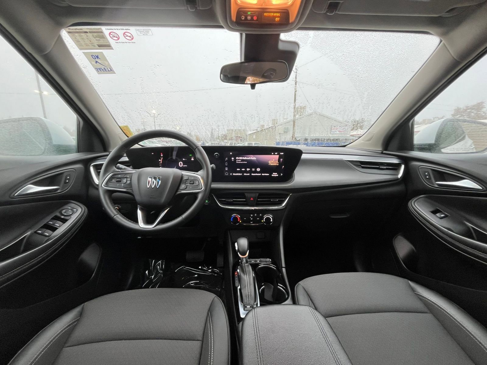 Used 2025 Buick Encore GX Preferred image 31