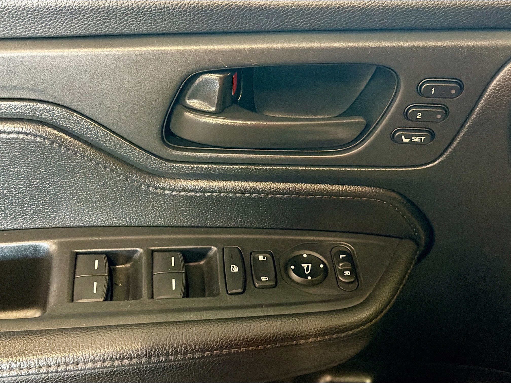 Used 2023 Honda Odyssey EX-L image 15