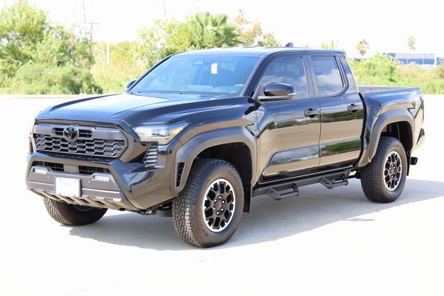New 2024 Toyota Tacoma TRD Off-Road image 3