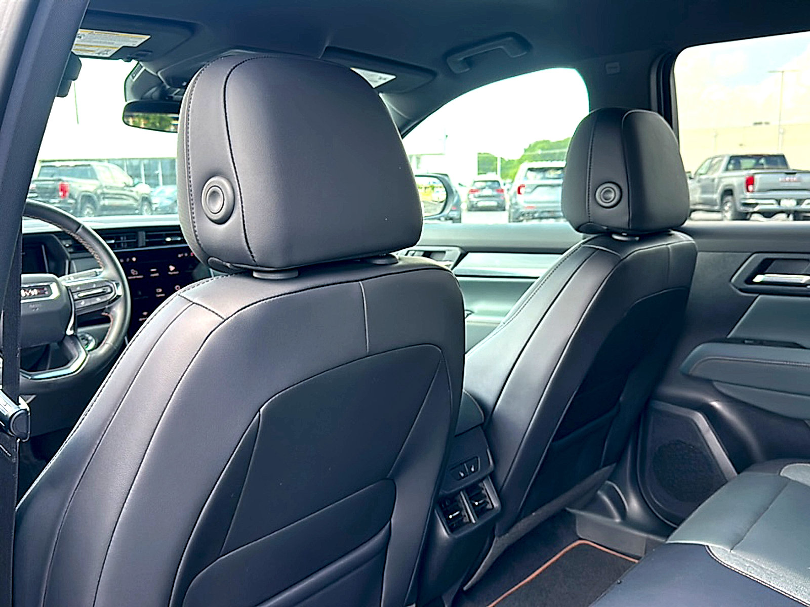 New 2026 GMC Terrain AT4 AWD/4WD image 15