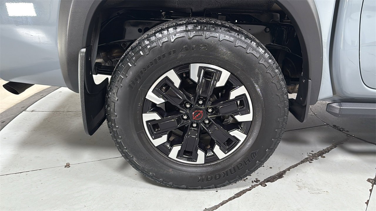 Used 2022 Nissan Frontier PRO-4X w/ Technology Package image 22