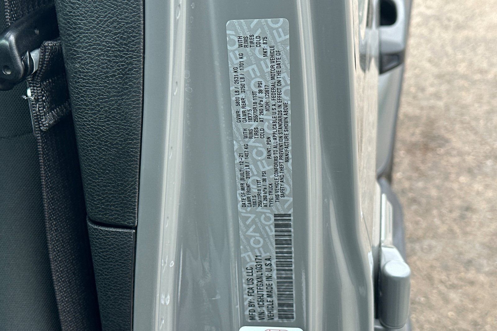 Certified 2022 Jeep Gladiator Overland w/ Safety Group image 33