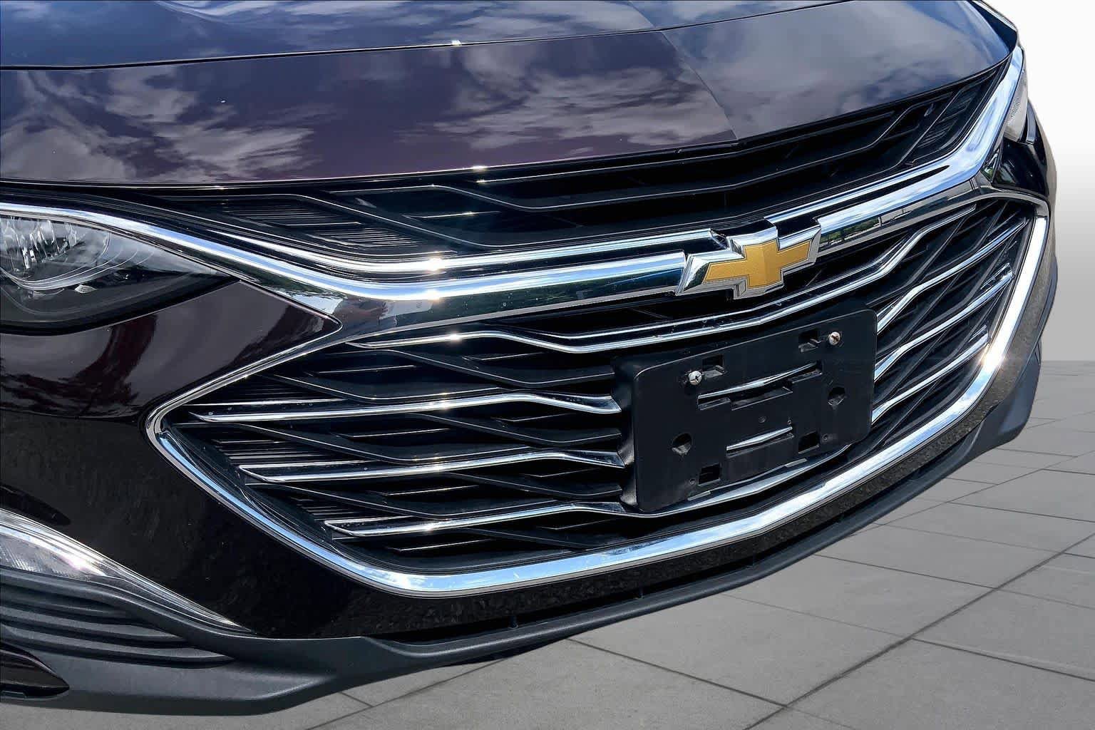 Used 2021 Chevrolet Malibu LS FWD image 30