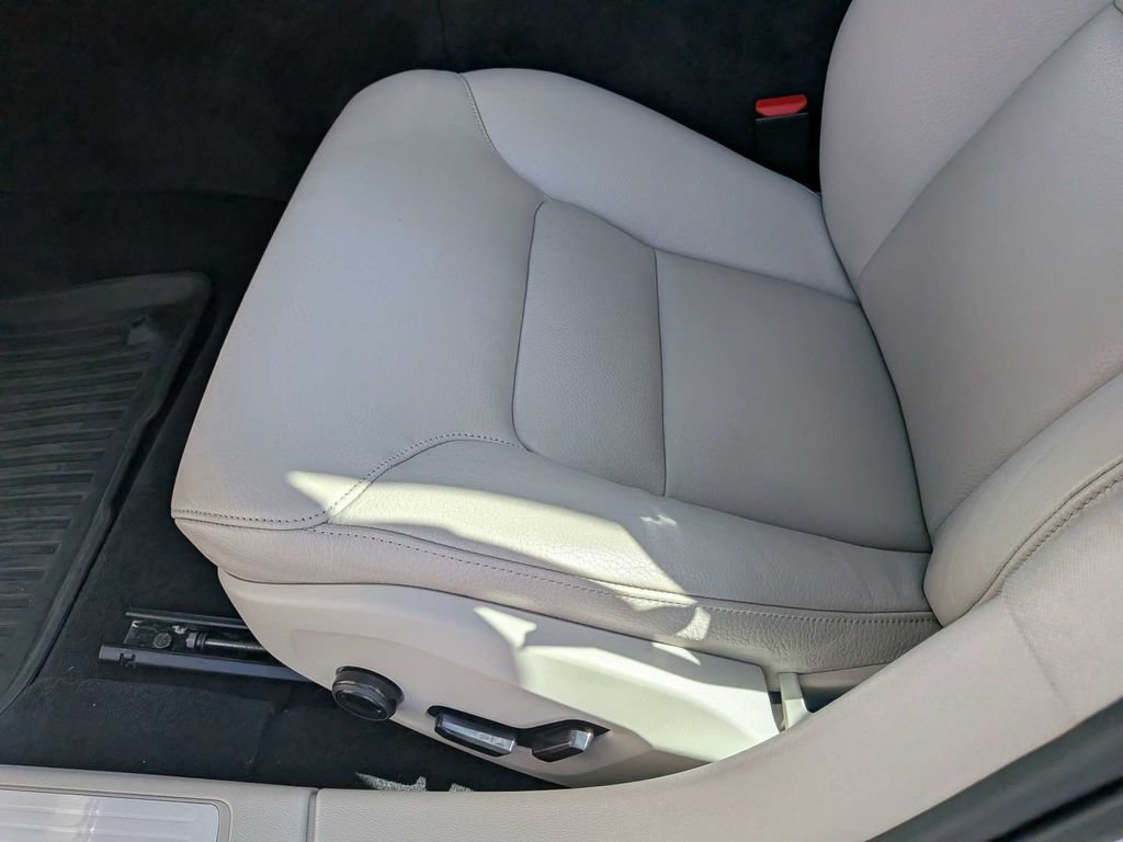 Certified 2024 Volvo S60 B5 Plus w/ Protection Package FWD image 25