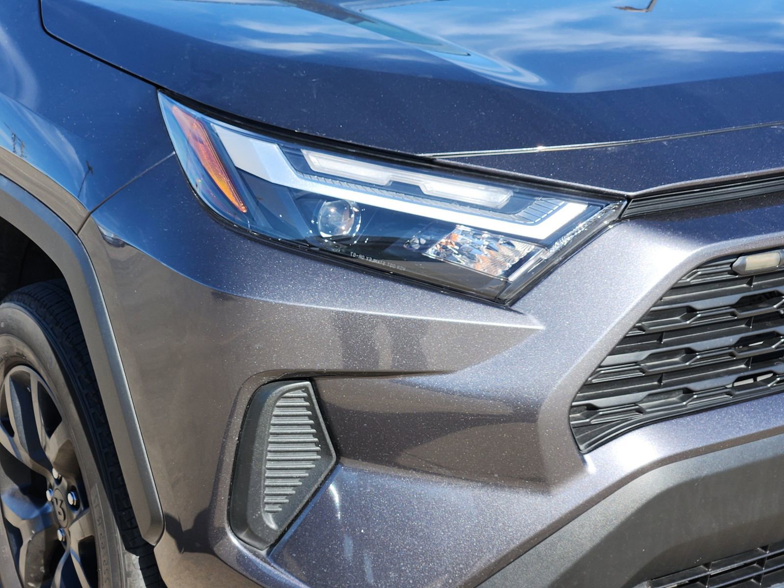 Used 2024 Toyota RAV4 LE image 10