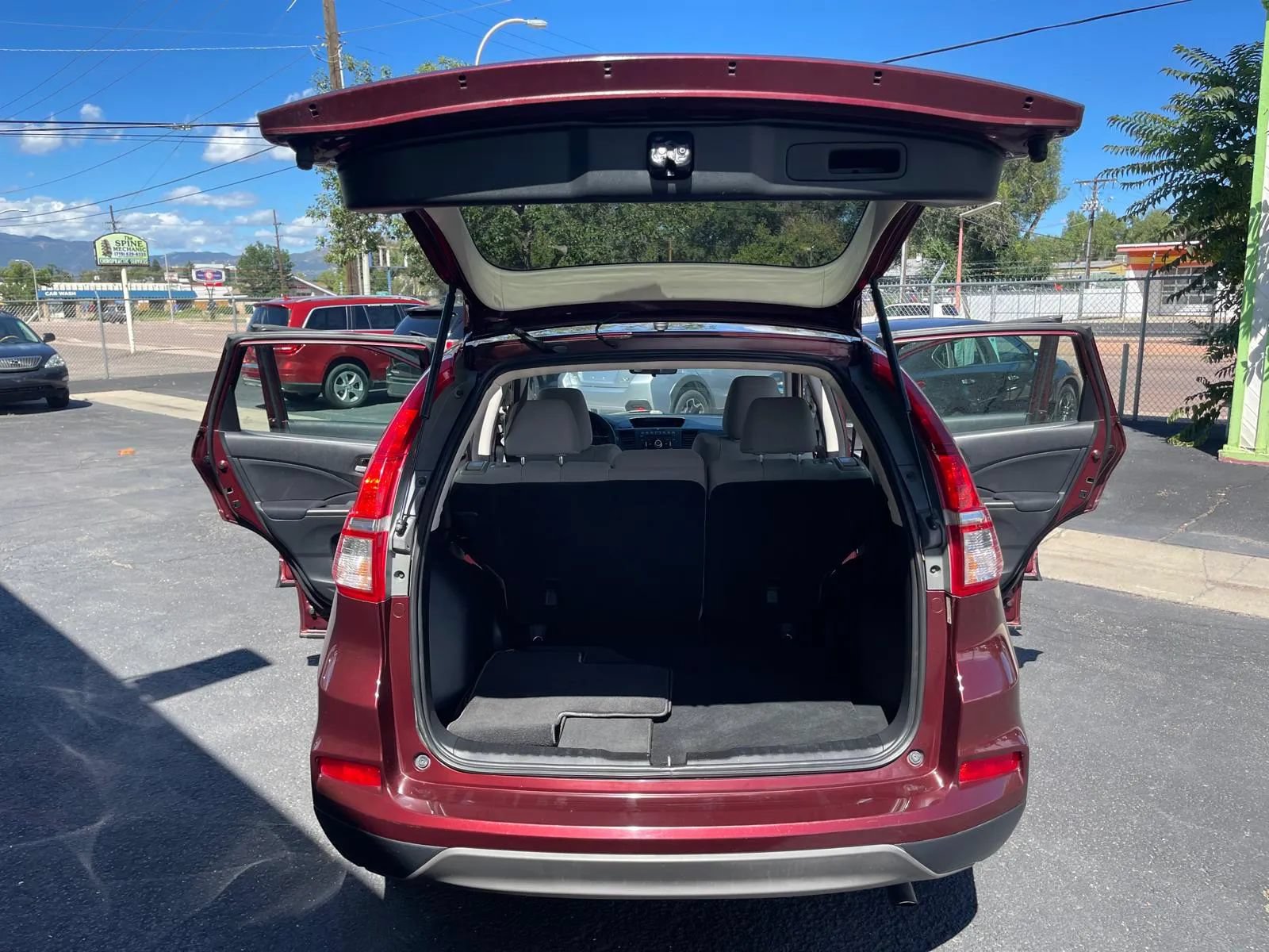 Used 2015 Honda CR-V LX image 17
