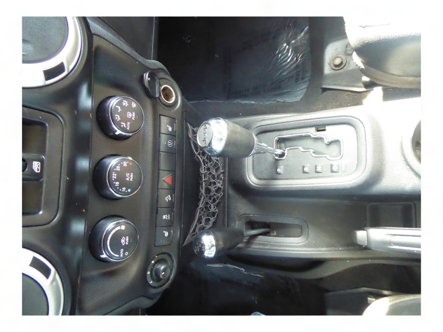 Used 2013 Jeep Wrangler Unlimited Sahara w/ Dual Top Group image 13