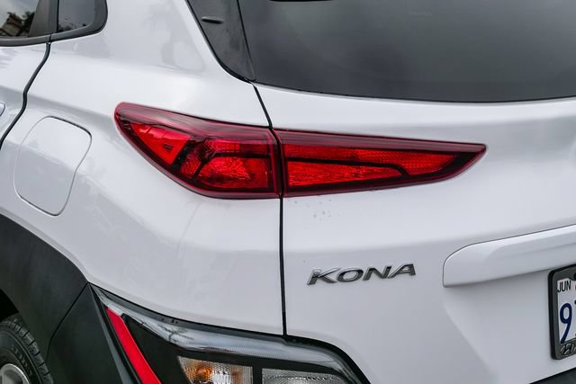 Certified 2022 Hyundai Kona SEL AWD/4WD image 8