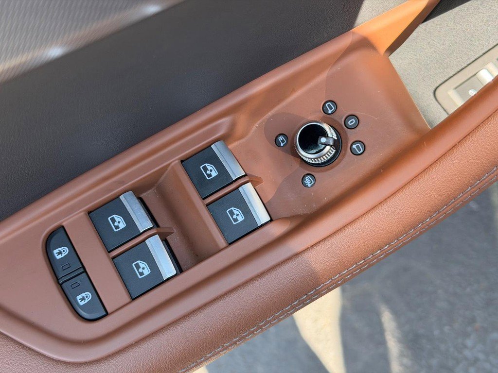 Used 2023 Audi A5 2.0T Premium Plus w/ Premium Plus image 16