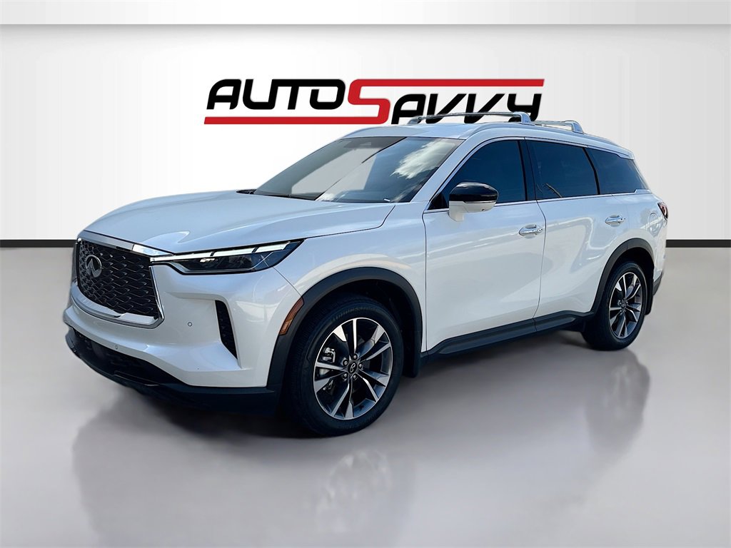 Used 2024 INFINITI QX60 Luxe w/ Cargo Package image 3