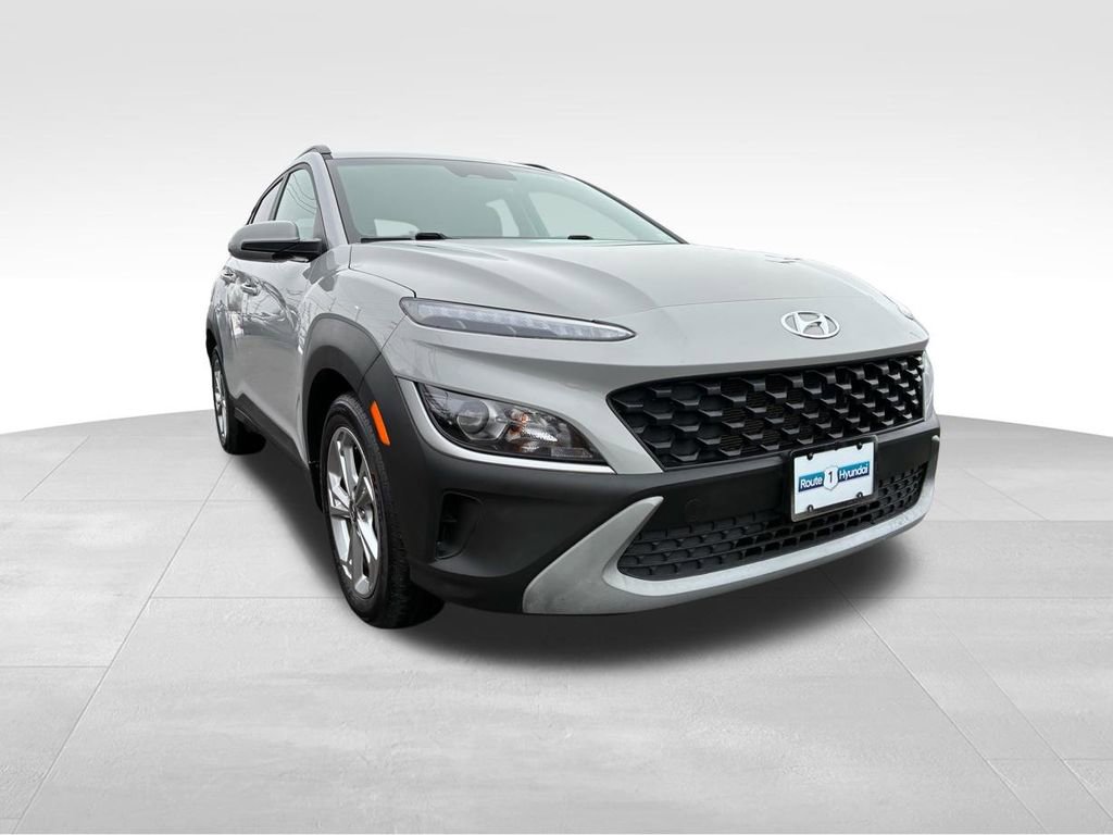Used 2023 Hyundai Kona SEL image 1