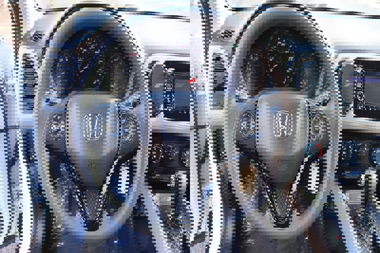 Used 2017 Honda HR-V LX image 26