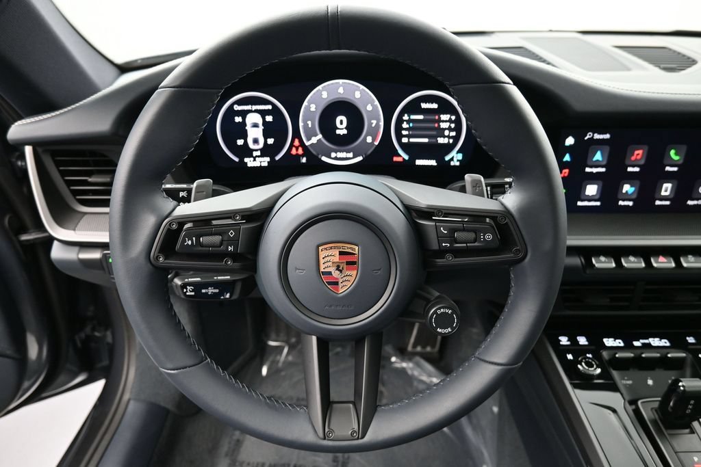 Certified 2025 Porsche 911 Carrera RWD image 7