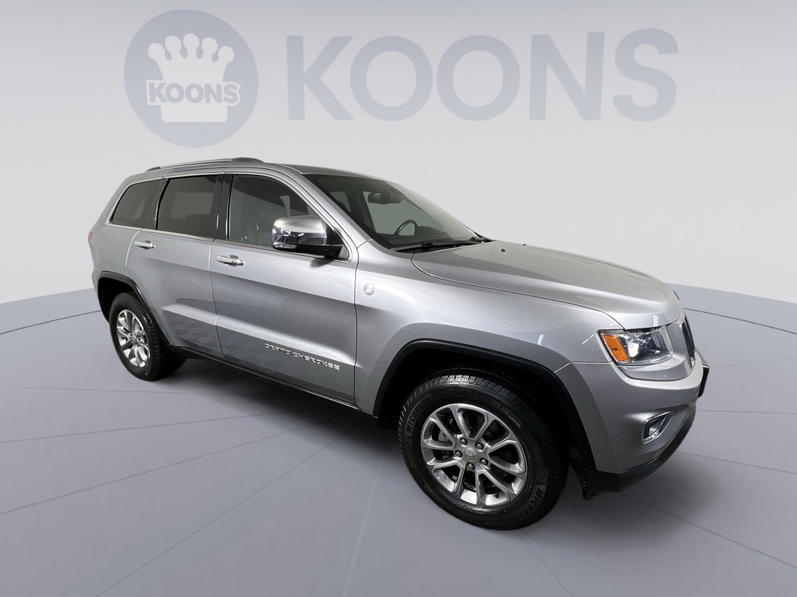Used 2015 Jeep Grand Cherokee Limited AWD/4WD image 2