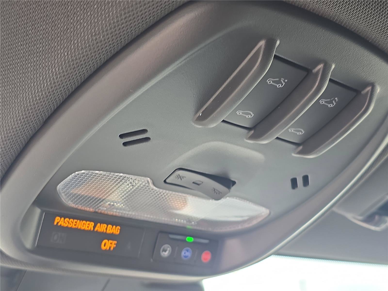 New 2026 Chevrolet Trax RS w/ Sunroof Package FWD image 24