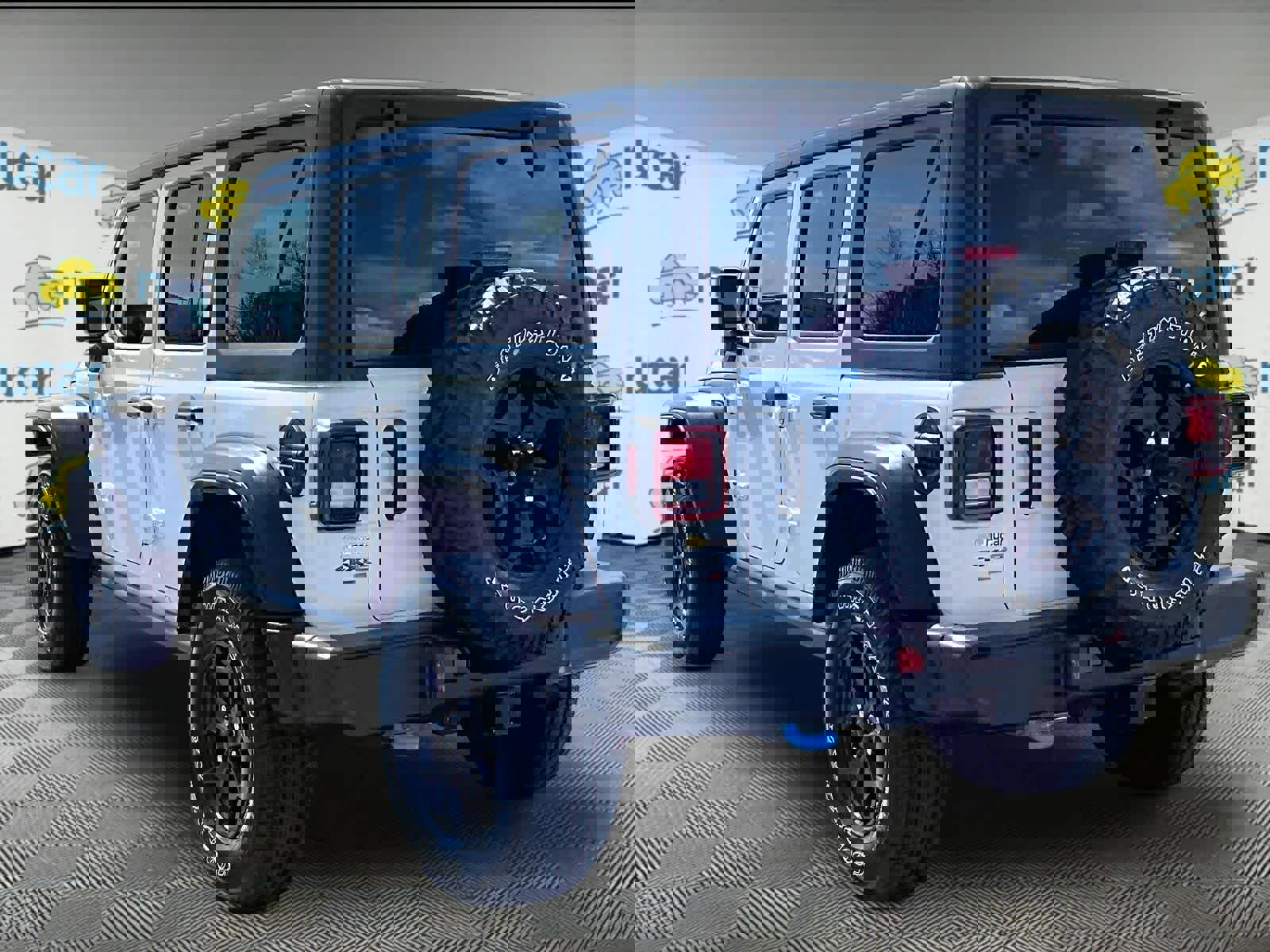 Used 2023 Jeep Wrangler Unlimited image 4