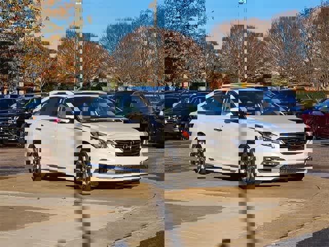 Used 2017 Hyundai Sonata Limited w/ Ultimate Package 04 image 2