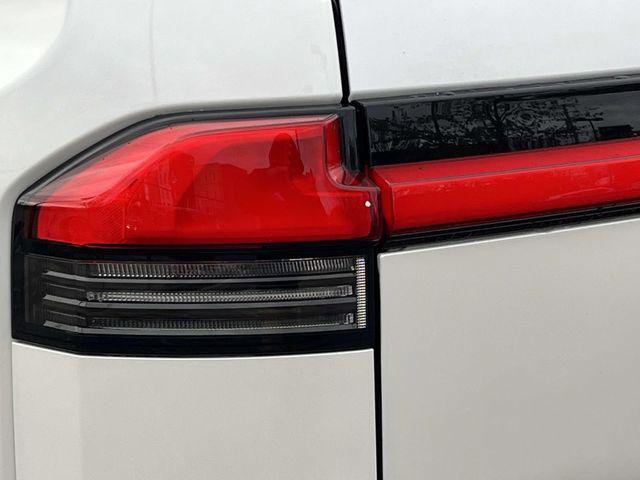 Certified 2024 Lexus GX 550 550 Luxury w/ Accessory Package (Z1) image 10
