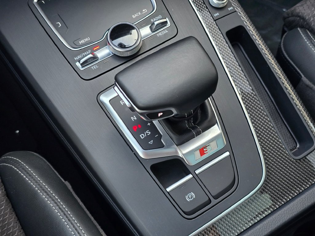 Used 2018 Audi SQ5 Premium Plus w/ S Sport Package AWD/4WD image 29