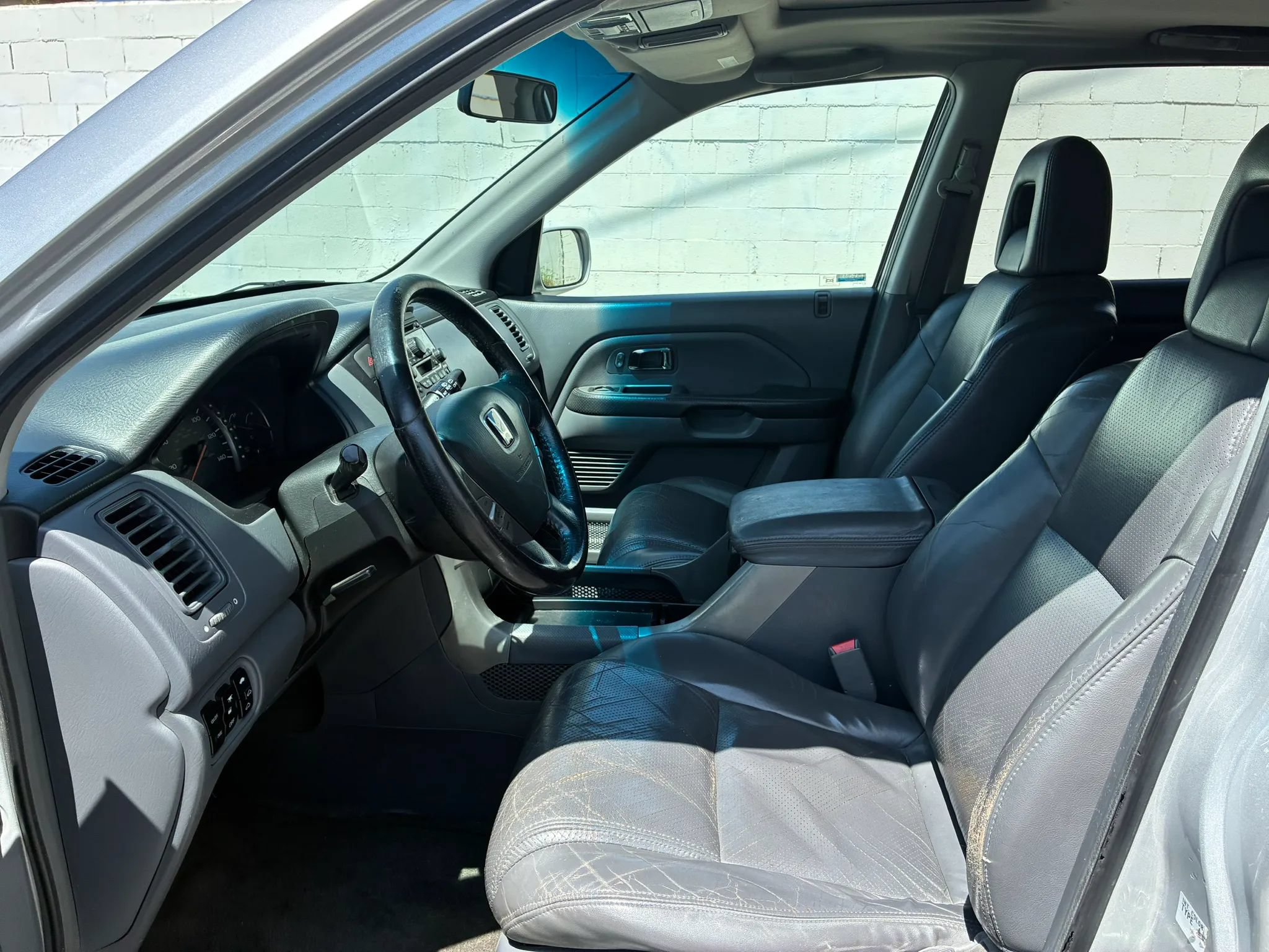Used 2005 Honda Pilot EX-L image 19