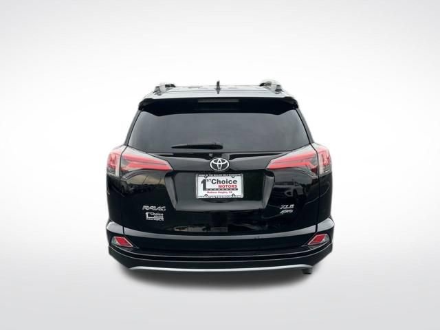 Used 2018 Toyota RAV4 XLE w/ Plus Extra Value Package AWD/4WD image 4