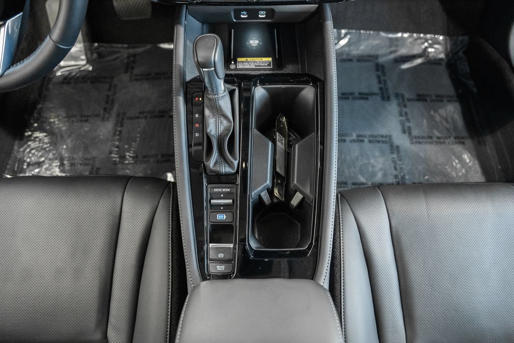 Used 2025 Honda Accord Touring image 26