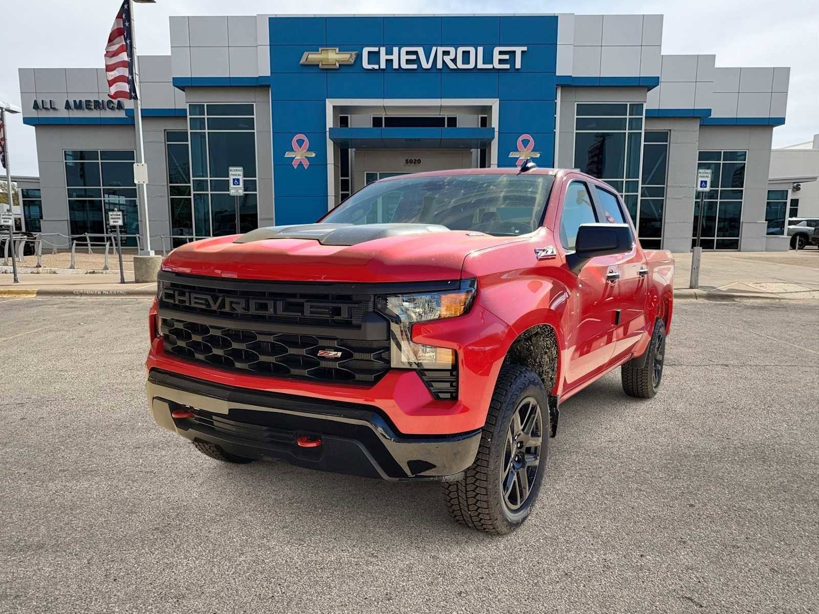 New 2026 Chevrolet Silverado 1500 Custom Trail Boss w/ LPO, Dark Essentials Package