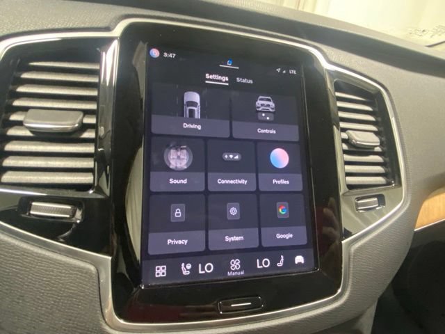 Used 2023 Volvo XC90 B6 Plus w/ Protection Package Premier AWD/4WD image 22