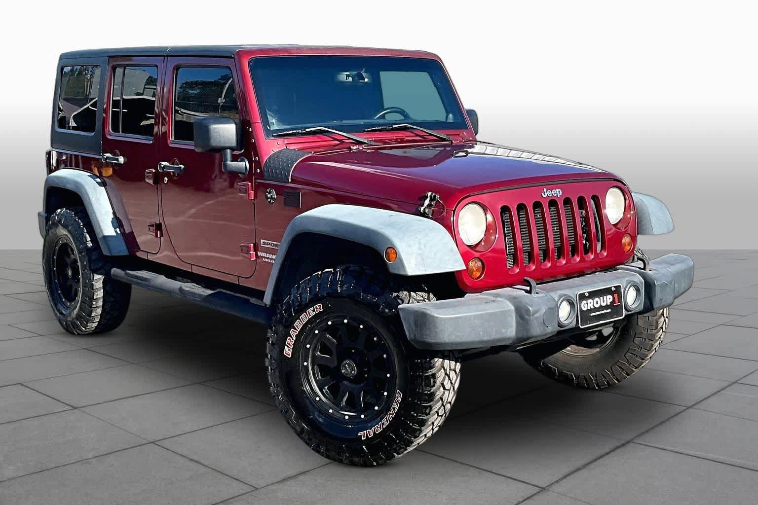 Used 2013 Jeep Wrangler Unlimited Sport AWD/4WD image 3