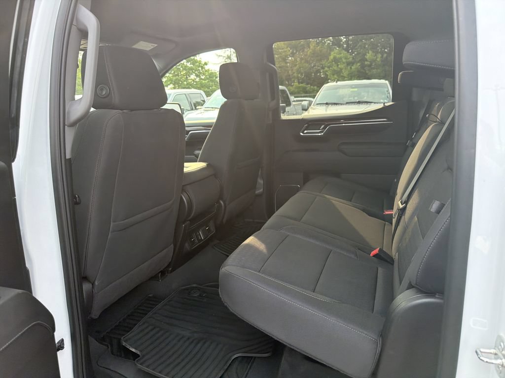 Used 2024 GMC Sierra 1500 Elevation AWD/4WD image 13