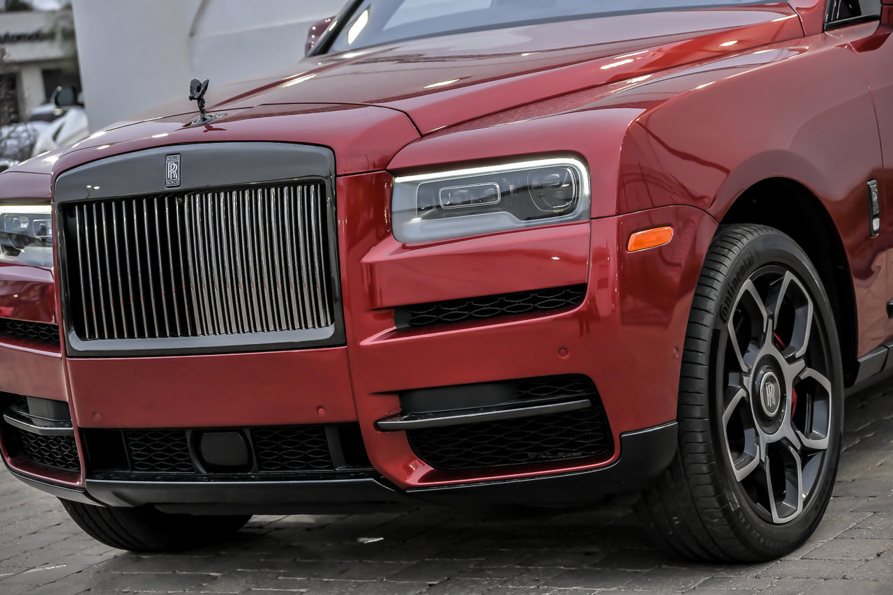 Used 2021 Rolls-Royce Cullinan Black Badge AWD/4WD image 7