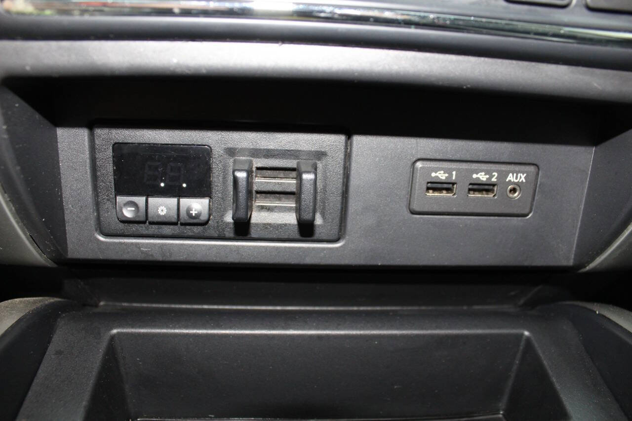 Used 2019 Nissan Titan PRO-4X image 12