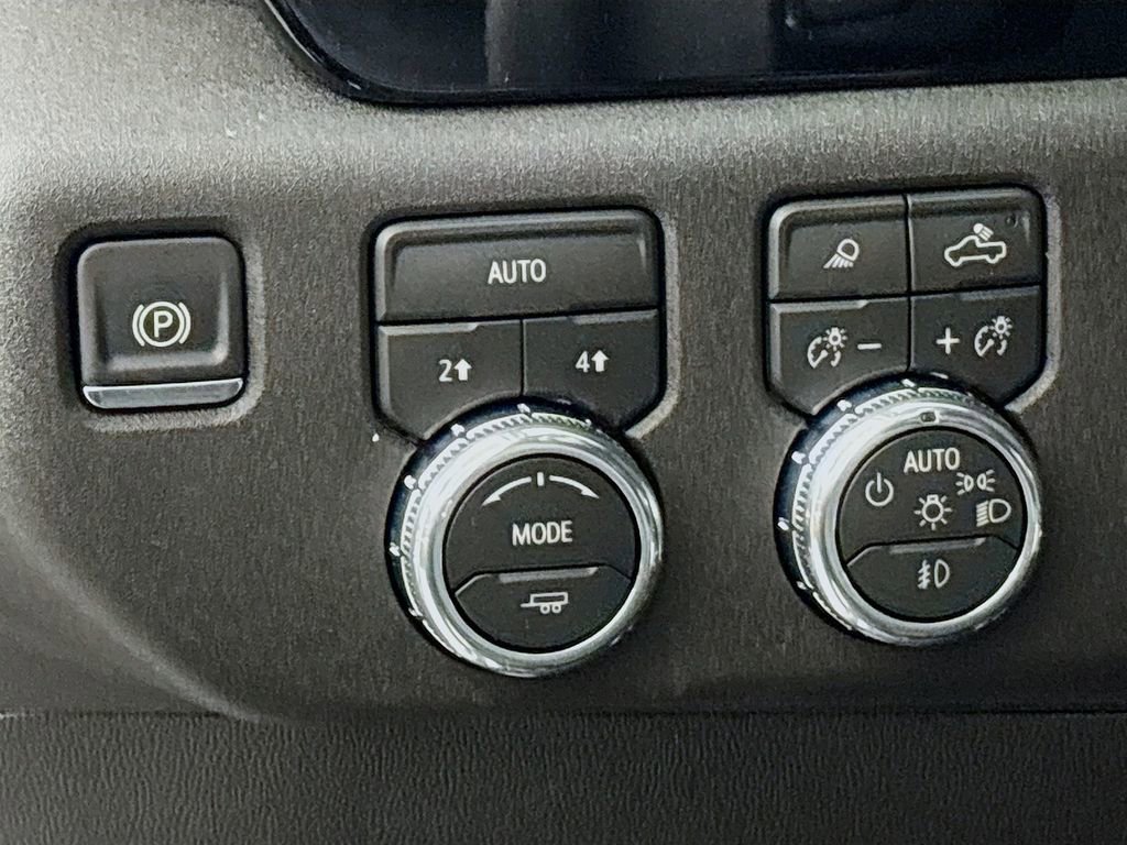 New 2026 GMC Sierra 1500 Elevation w/ Elevation Premium Package image 10