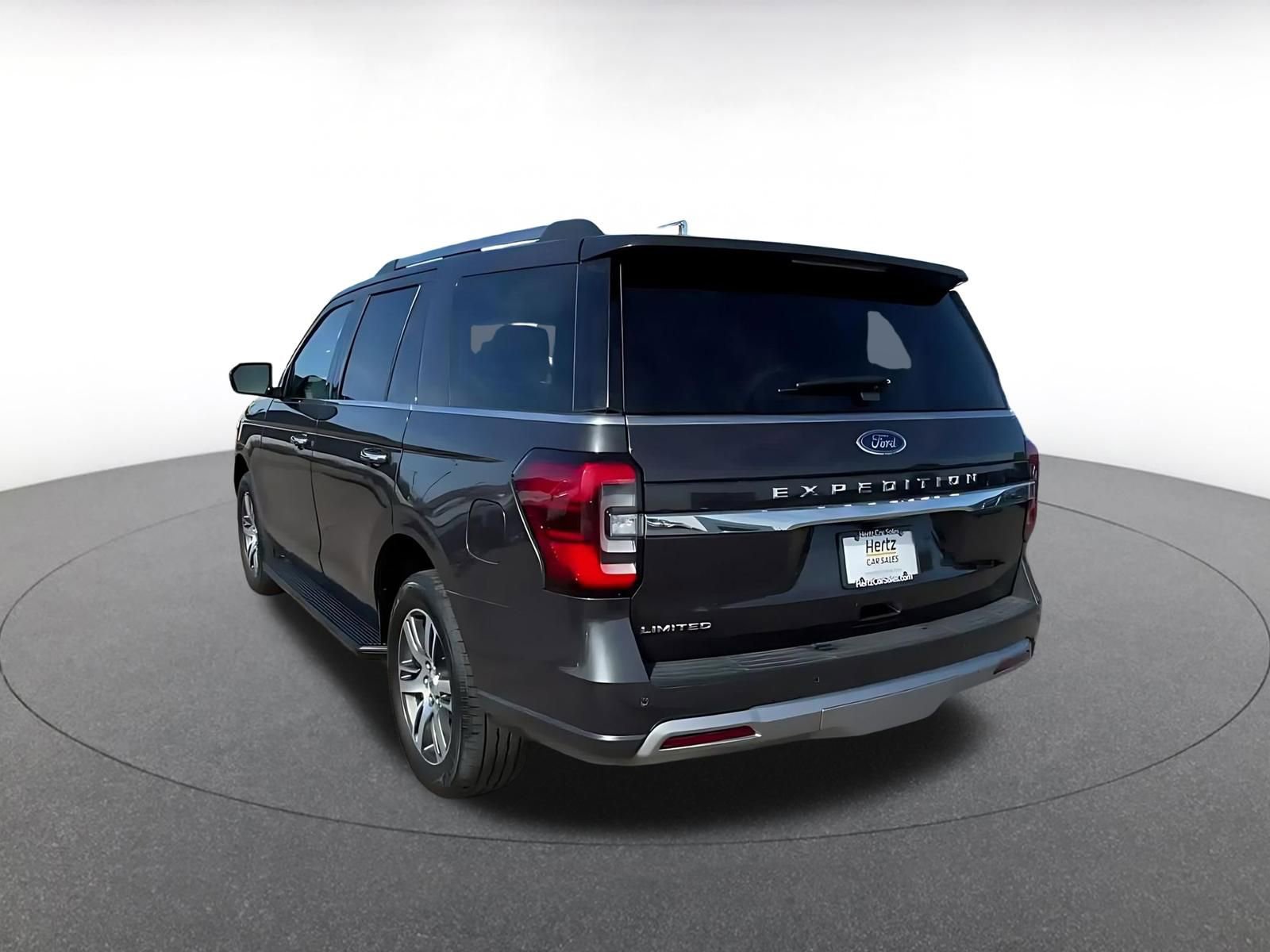 Used 2024 Ford Expedition Limited RWD image 11