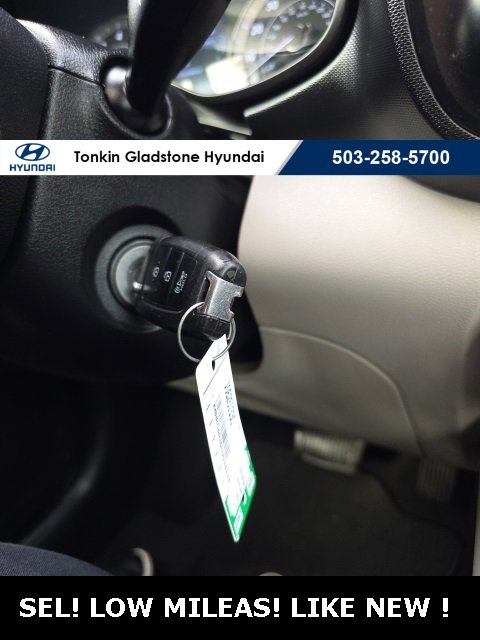 Used 2020 Hyundai Venue SEL w/ Convenience Package image 15