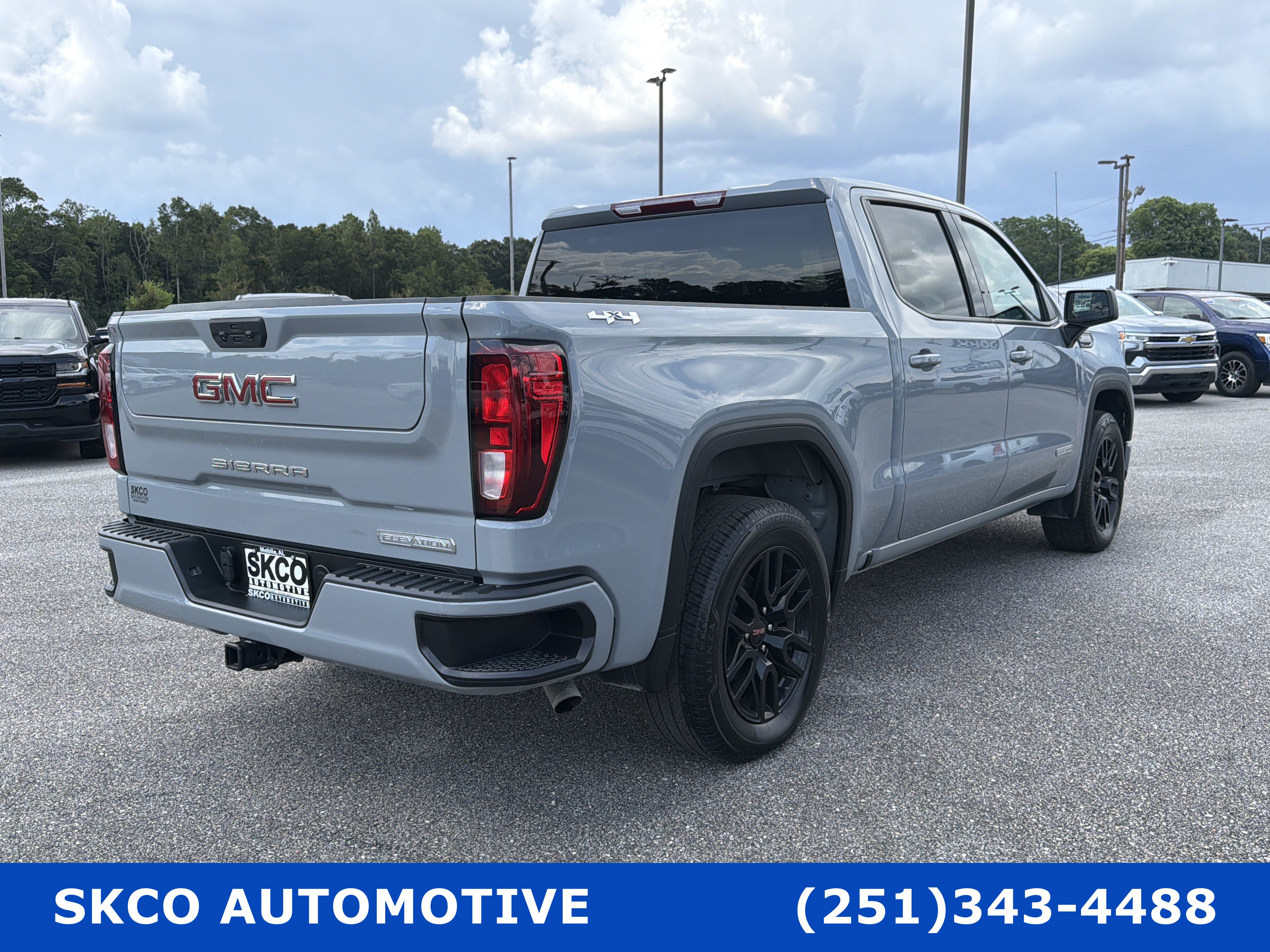 Used 2024 GMC Sierra 1500 Elevation AWD/4WD image 5