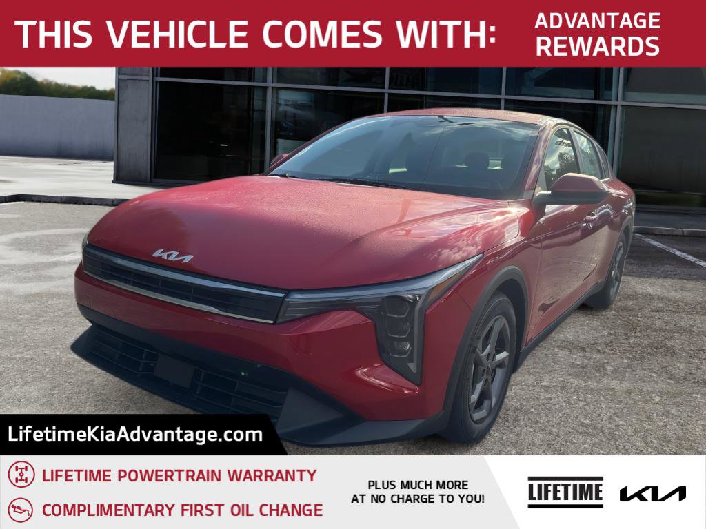 New 2025 Kia K4 LXS
