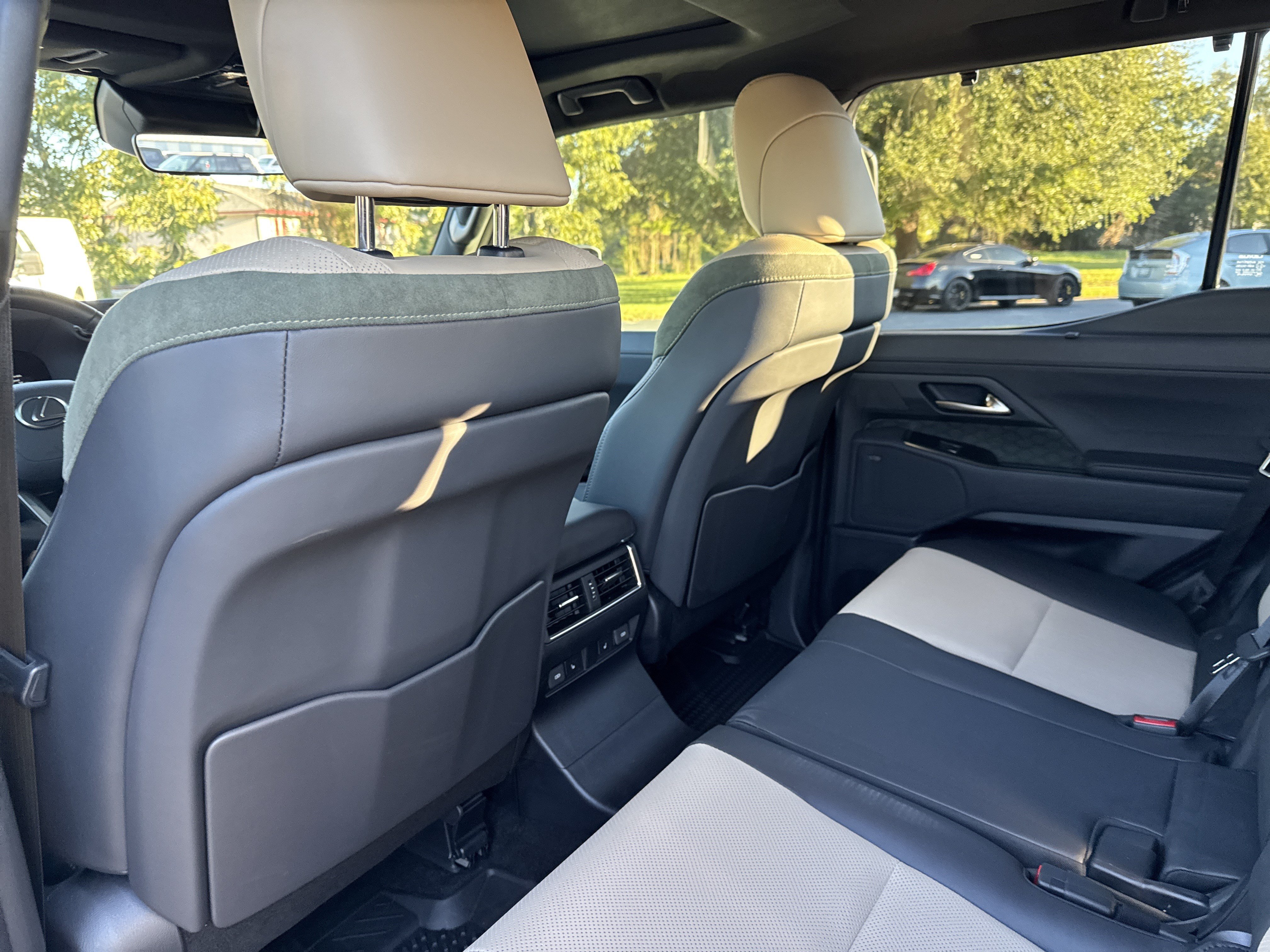 Used 2026 Lexus GX 550 AWD/4WD image 26