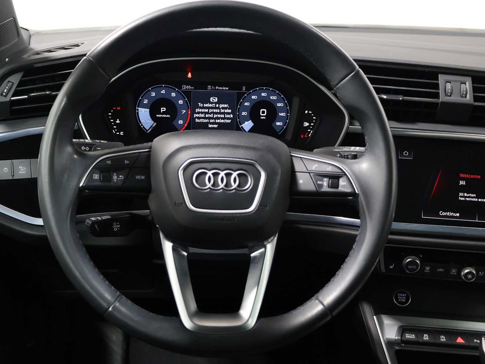 Used 2023 Audi Q3 2.0T Premium w/ Convenience Package AWD/4WD image 22