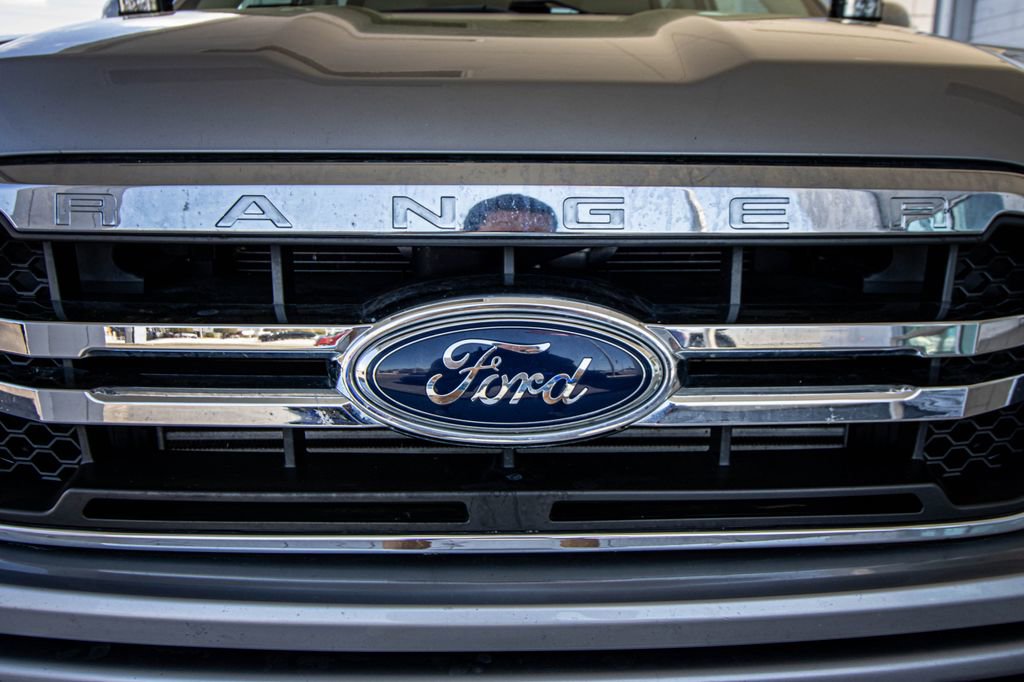 Used 2020 Ford Ranger Lariat w/ Equipment Group 501A Mid image 9