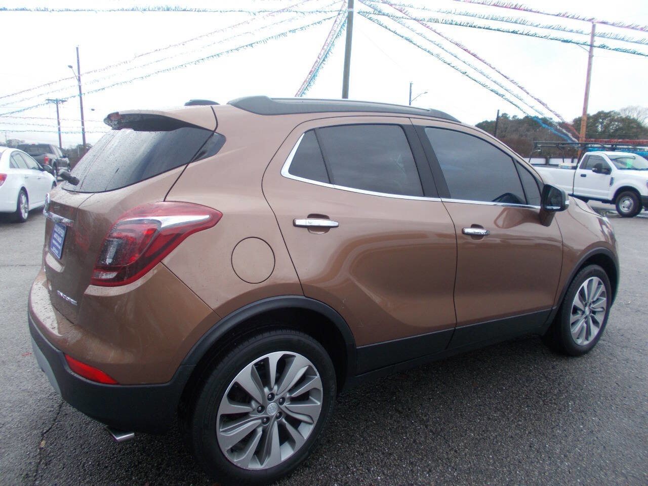 Used 2017 Buick Encore Preferred image 3
