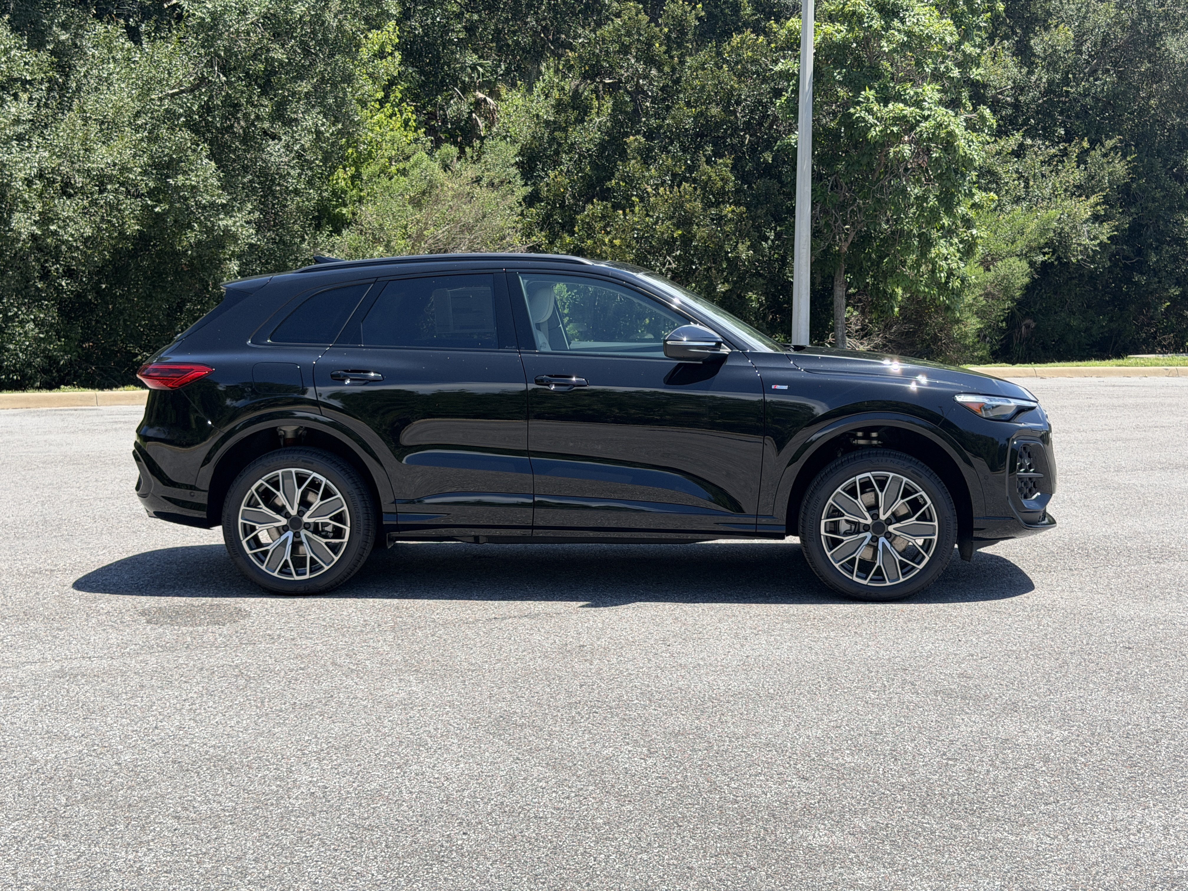 New 2026 Audi Q5 Premium AWD/4WD image 8