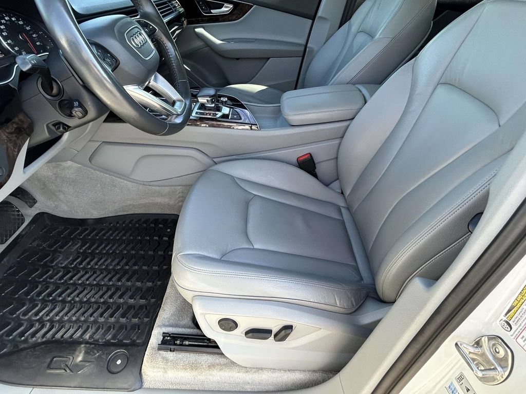 Used 2018 Audi Q7 3.0T Premium Plus AWD/4WD image 18