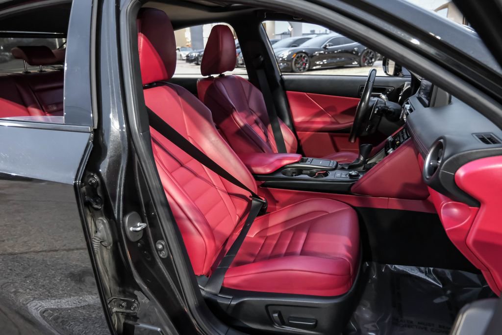 Used 2022 Lexus IS 500 w/ Accessory Package 2 image 36