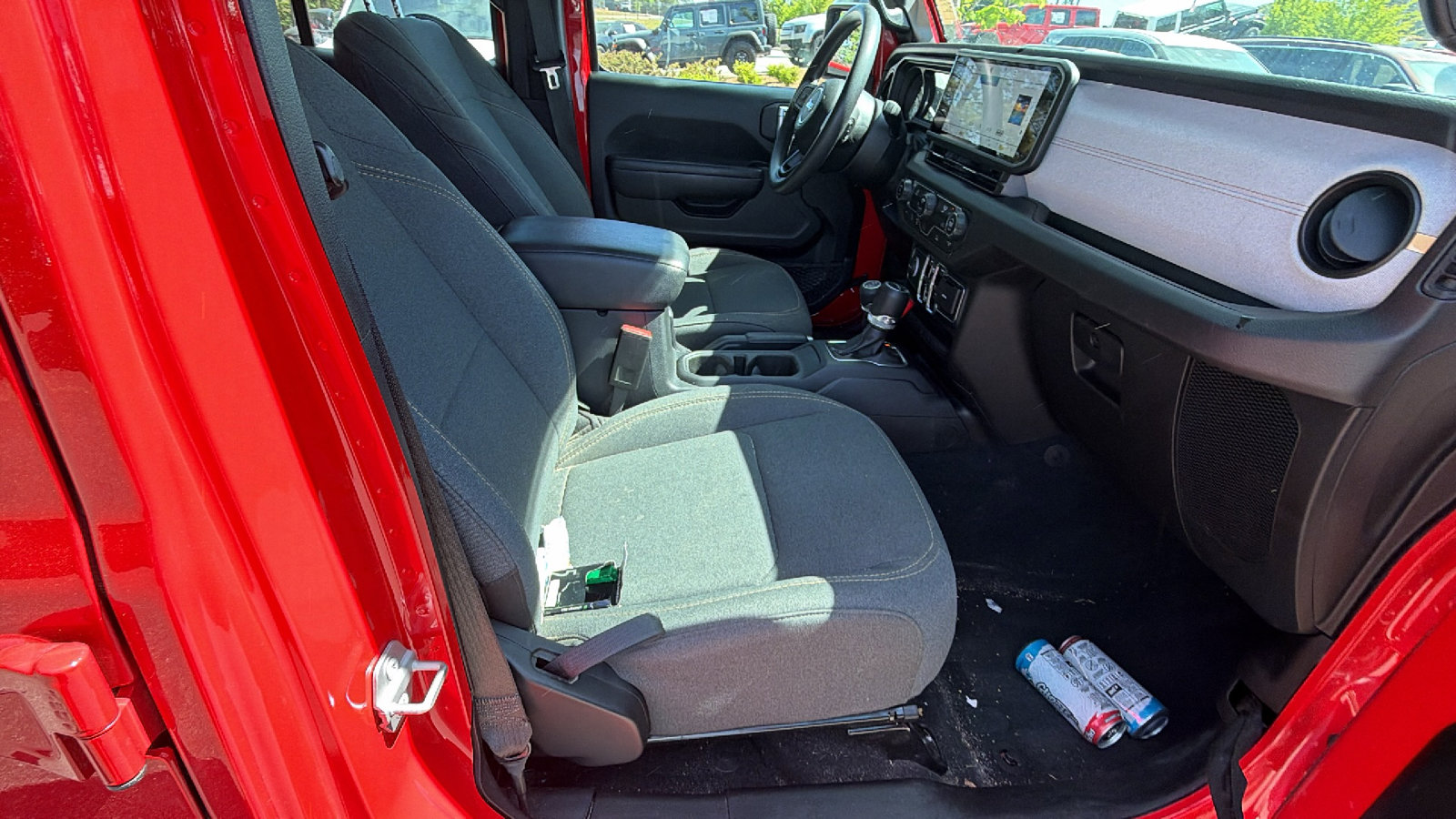 Used 2025 Jeep Gladiator Sport AWD/4WD image 19